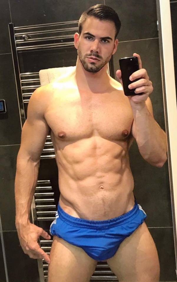 hot male 168 (18+)