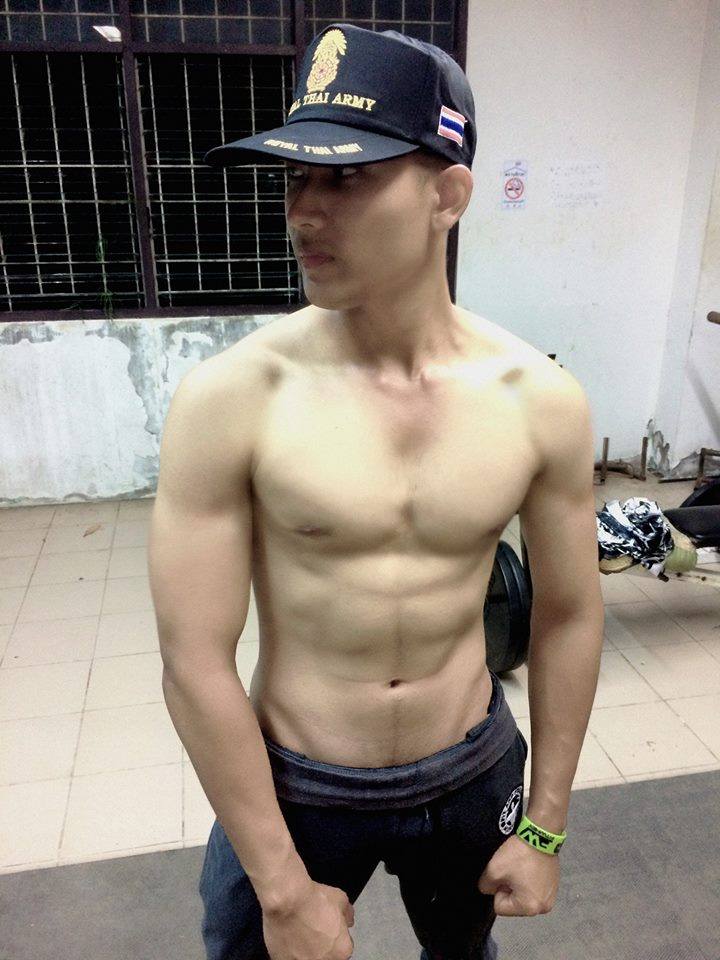 แพ้กล้ามล่ำๆ 10