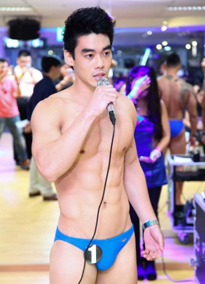 [OMGBoy021][18+] ฟินอีกรอบไปกับหนุ่มปีนอย Zhong Xi ที่เล่นเอาน้ำไหลเลยทีเดียว เอามาให้สะสมกันครับ