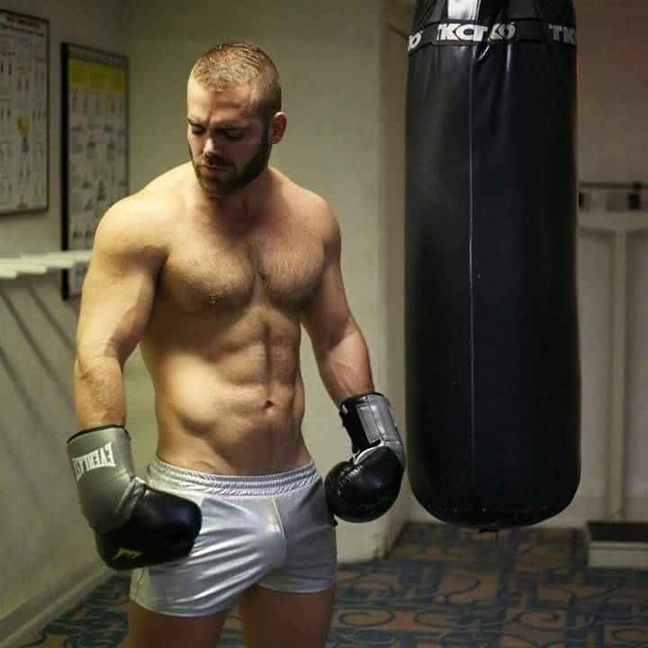hot male 171 (18+)