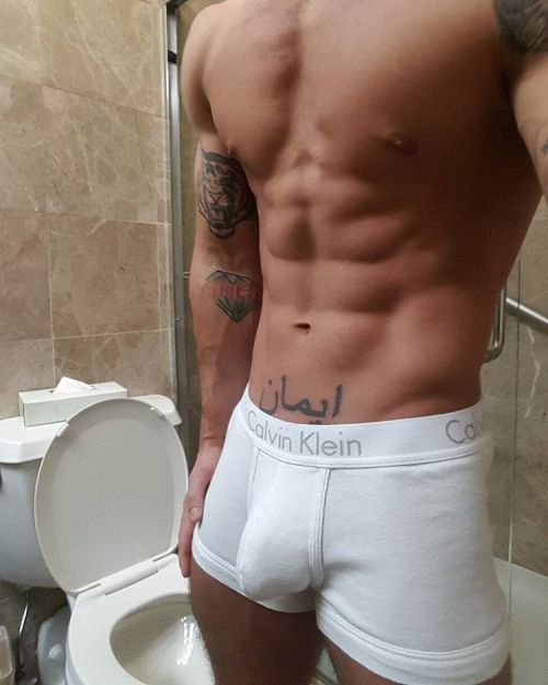 hot male 171 (18+)