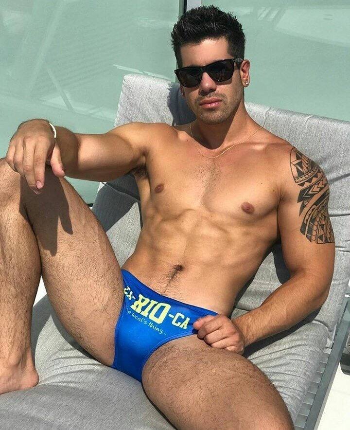 hot male 171 (18+)