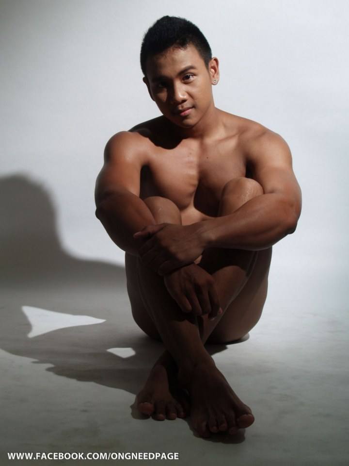 แจกฟรีภาพนายแบบ NEED+ BORN DARK ล่ำมาก ทุกวัน!!