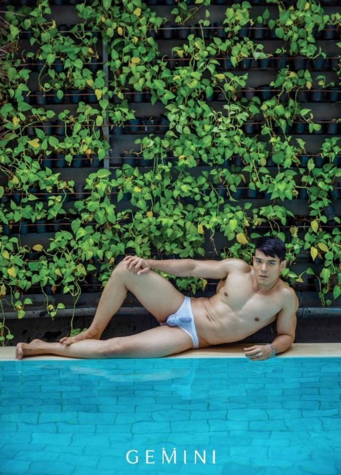 Hot guy in underwear 269