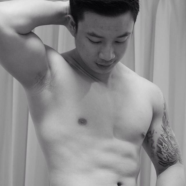 ตั้ม ศรัณย์หนุ่มน้อย ใหญ่ๆน่าฟัด