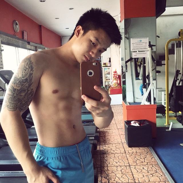 ตั้ม ศรัณย์หนุ่มน้อย ใหญ่ๆน่าฟัด