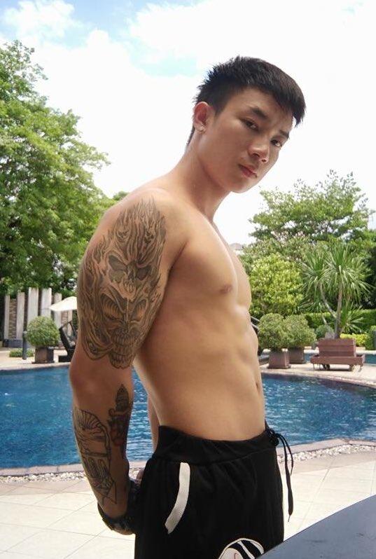 ตั้ม ศรัณย์หนุ่มน้อย ใหญ่ๆน่าฟัด