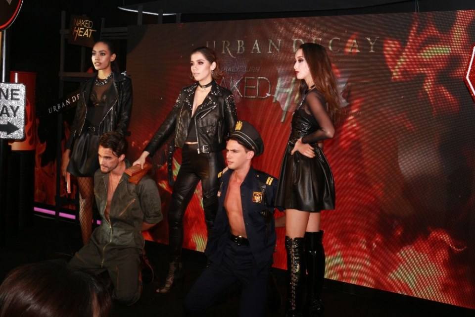 Grandopening URBAN DECAY X EVEANDBOY siam square one