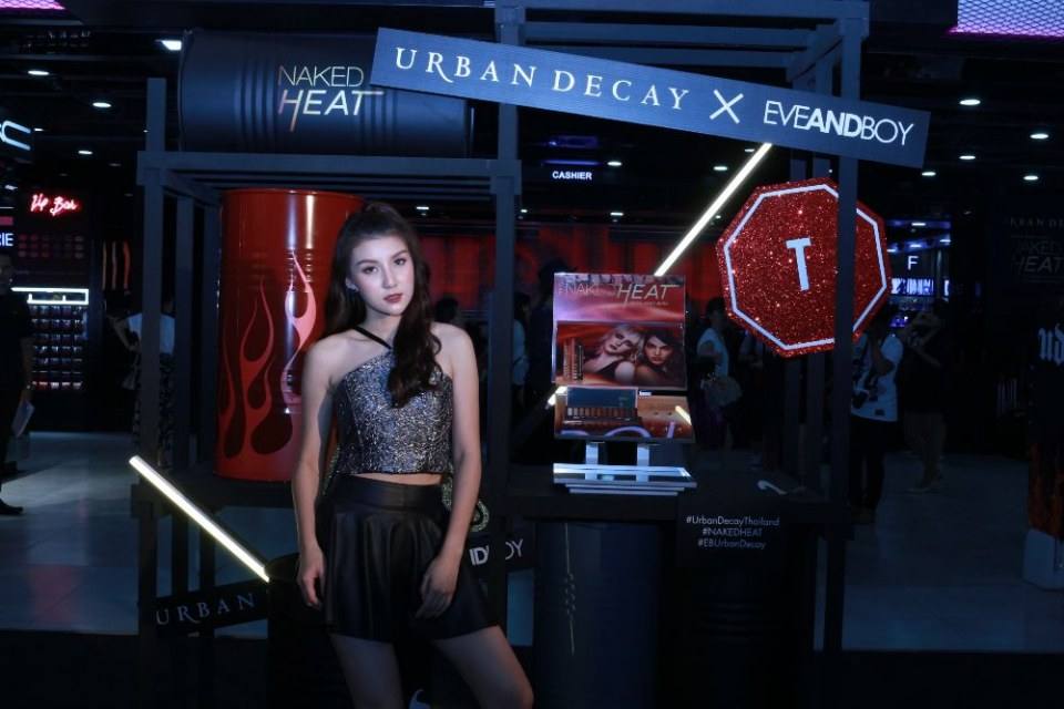 Grandopening URBAN DECAY X EVEANDBOY siam square one