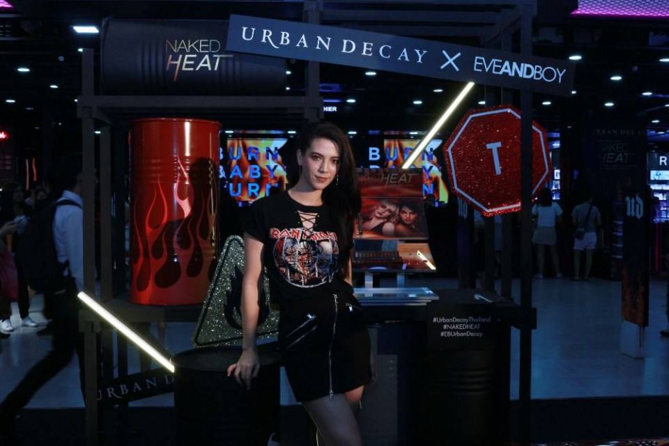 Grandopening URBAN DECAY X EVEANDBOY siam square one