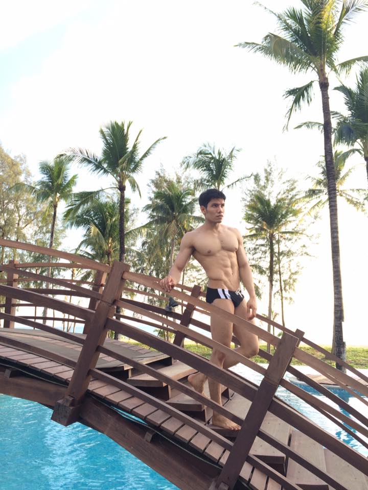 หนุ่มเข้มหล่อบ้านๆ แสบทรวง 031