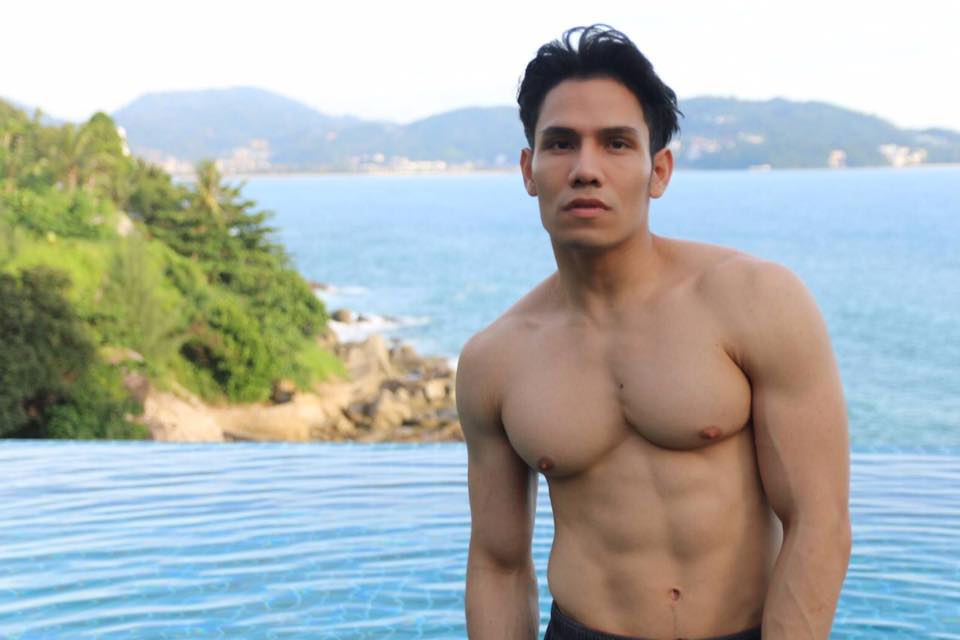 หนุ่มเข้มหล่อบ้านๆ แสบทรวง 031
