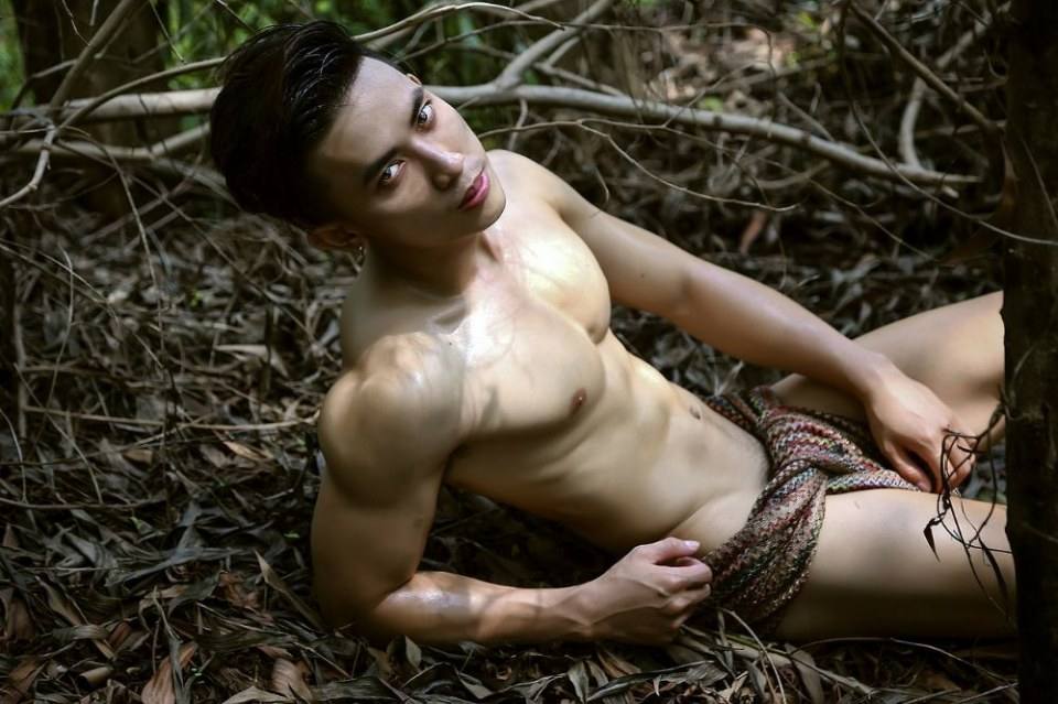 hot male 179 (18+)