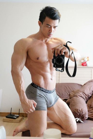 hot male 179 (18+)