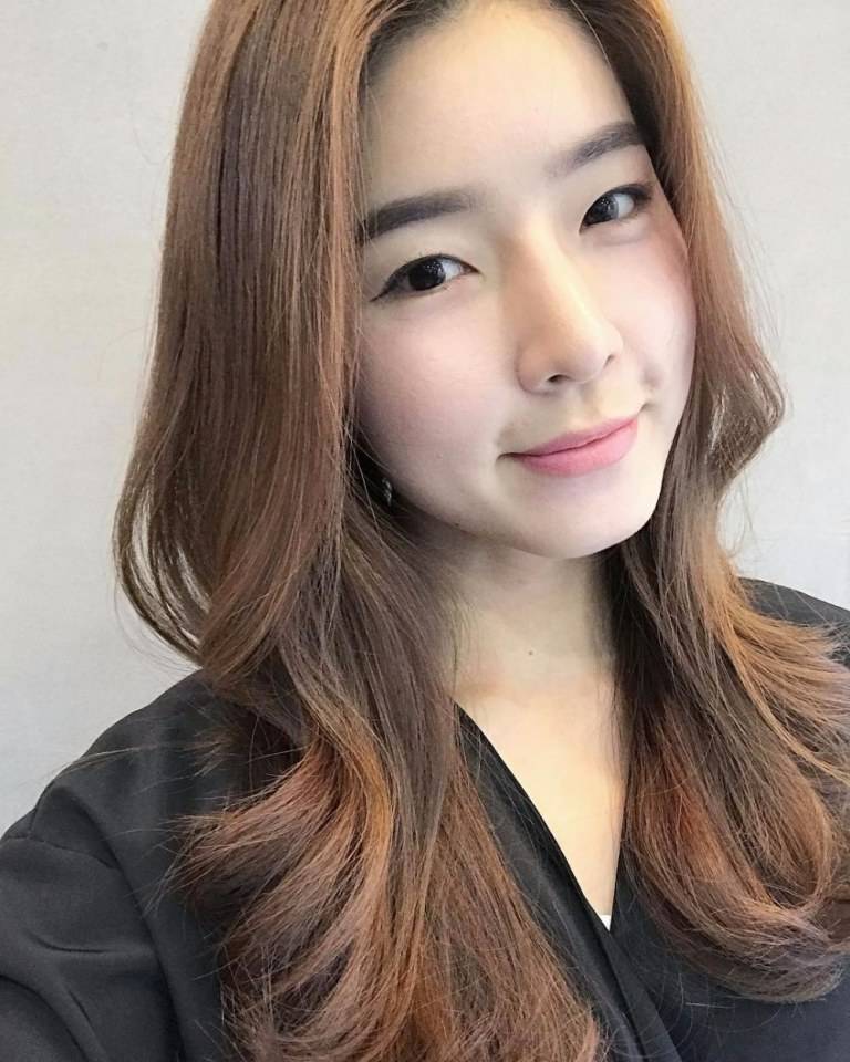 จียอน