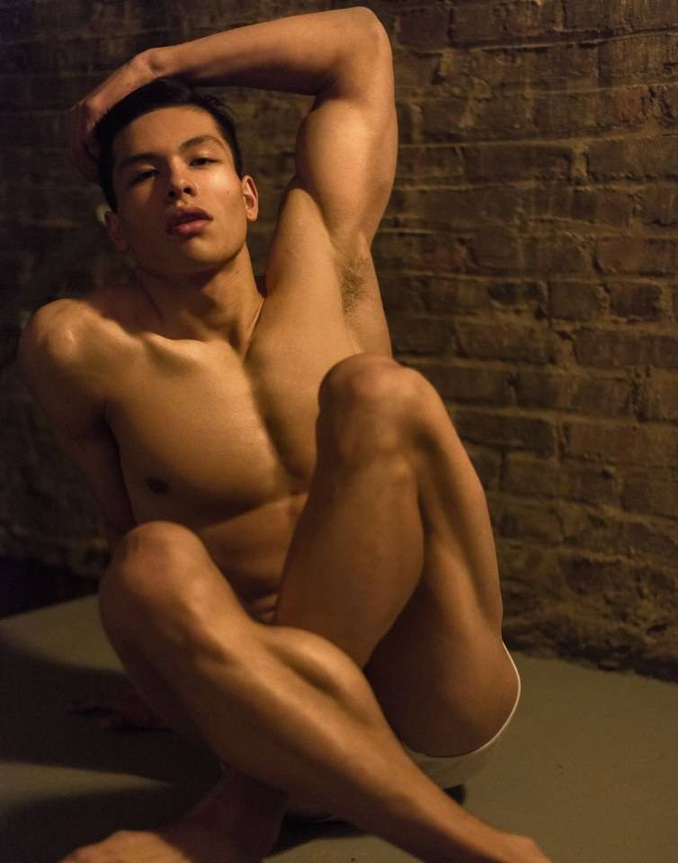 hot male 185 (18+)