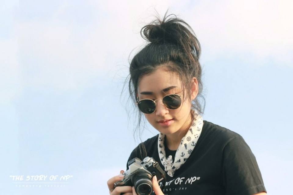 น้ำผึ้ง ธนภัทร สาวน้อยเสียงใส แห่งรั้วจุฬาฯ