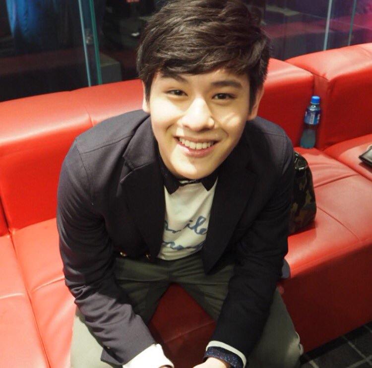 ซัน อิน ใครไม่อิน แต่ซันอิน (ปลื้ม-ชีม่อน) จากรักไม่เอาถ่านค่ะ