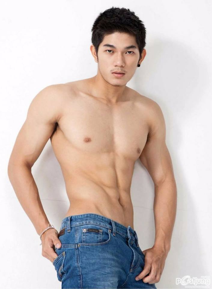 หลากหลาย ผช.ในทวิต02