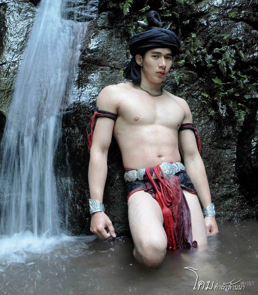 หลากหลาย ผช.ในทวิต02