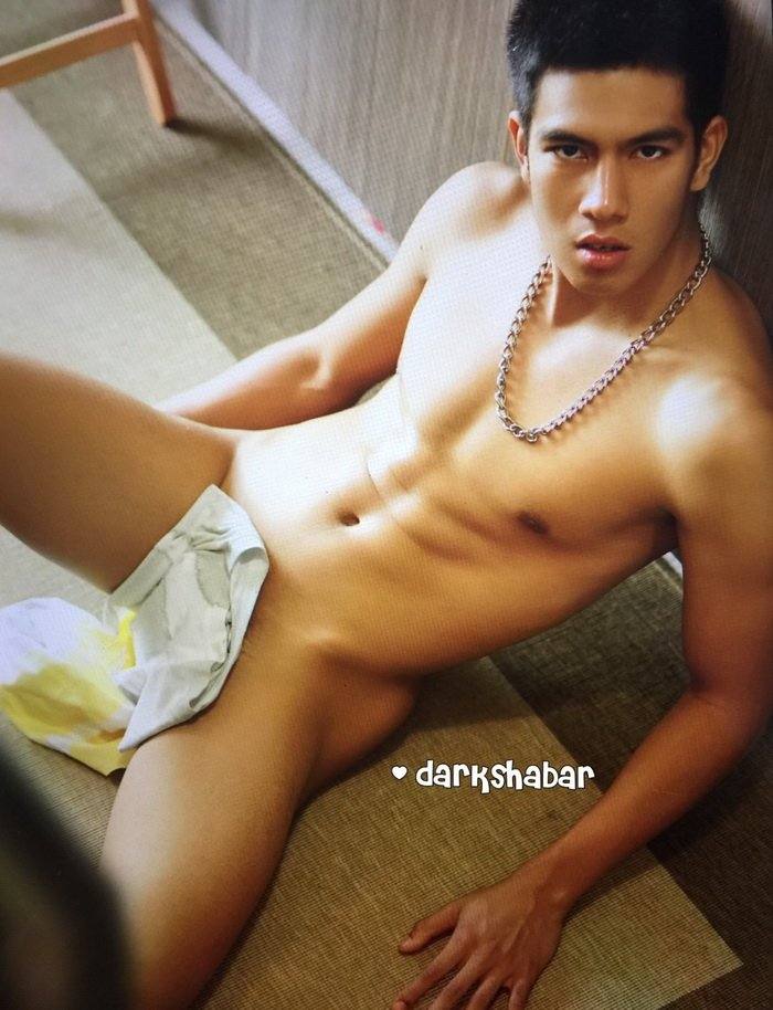 หลากหลาย ผช.ในทวิต02