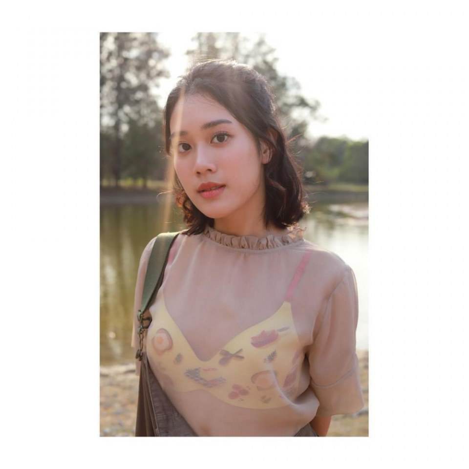 เบลล์ เขมิศรา พลเดช หรือ ก้อย