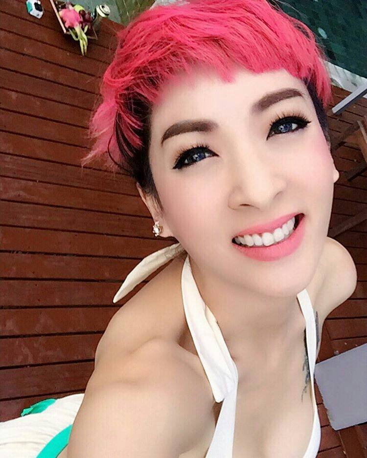 เฟี๊ยวฟ้าว