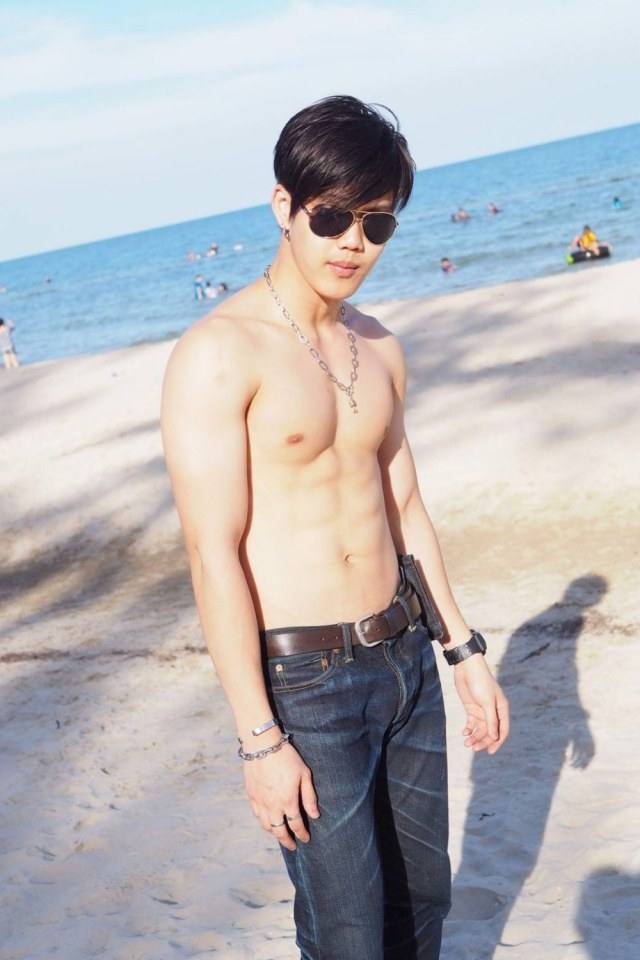 ยิ่งโตยิ่งล่ำ