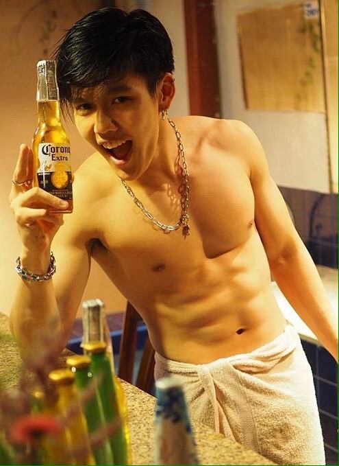 ยิ่งโตยิ่งล่ำ