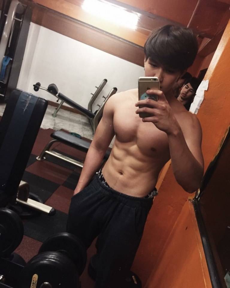 ยิ่งโตยิ่งล่ำ