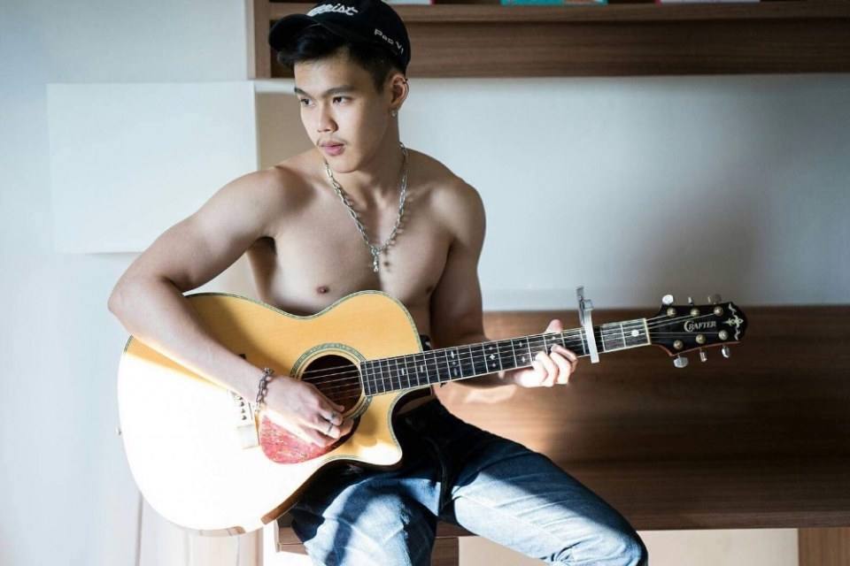 ยิ่งโตยิ่งล่ำ
