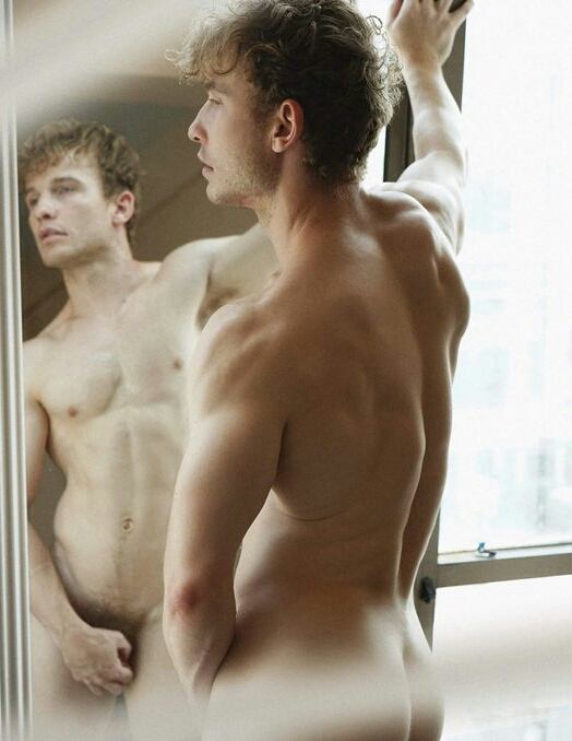 hot male 193 (18+)