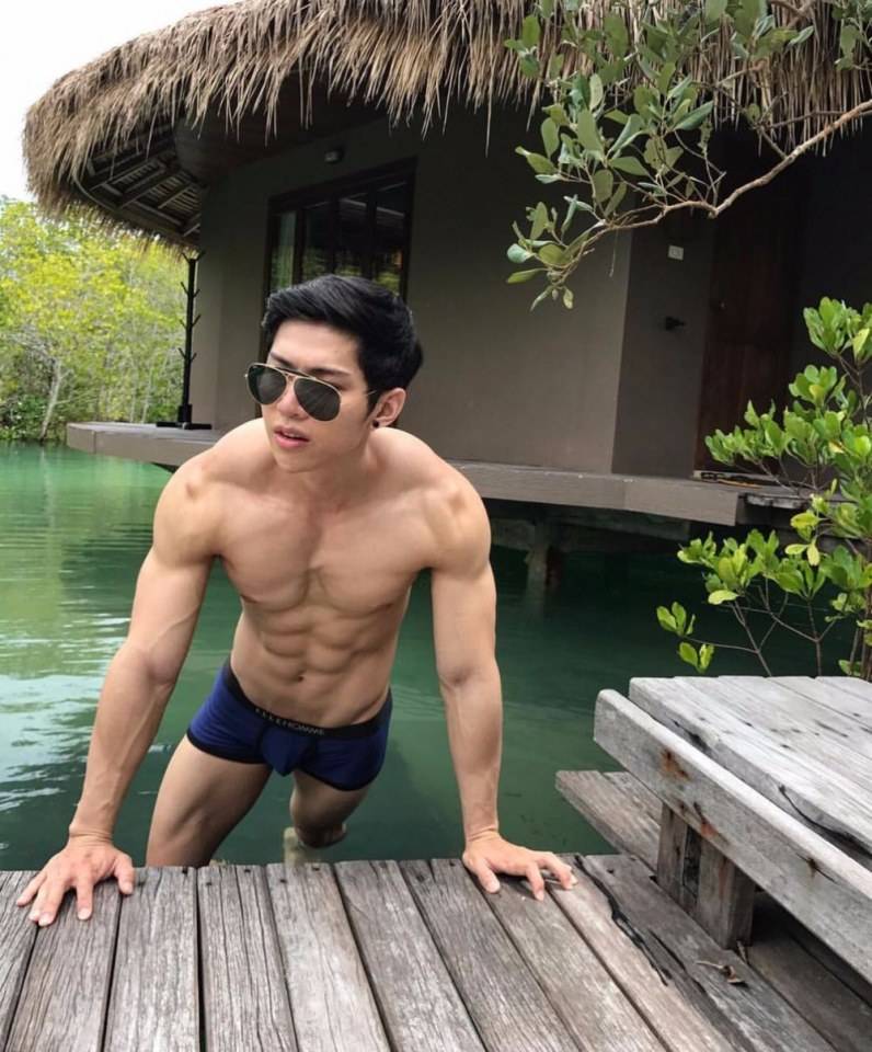 เชิญมาเลีย