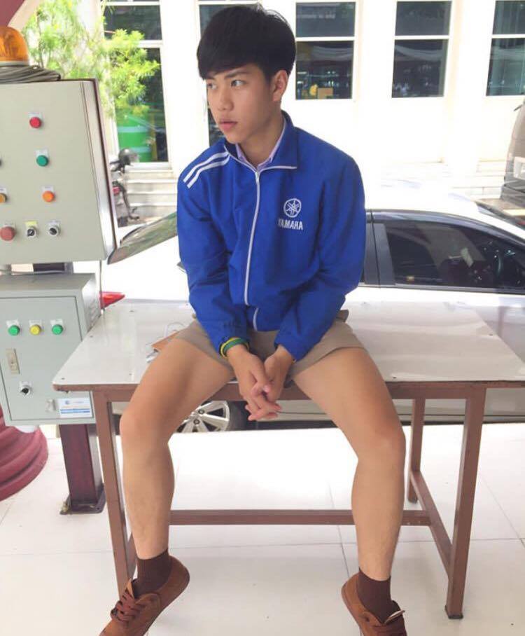 กรุบกริบ ครองโลก(&hearts;&epsilon; &hearts; )♡ 1