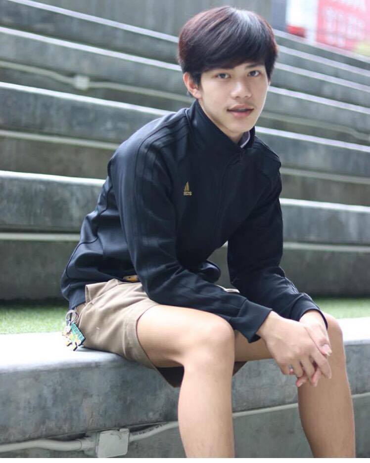 กรุบกริบ ครองโลก(&hearts;&epsilon; &hearts; )♡ 1