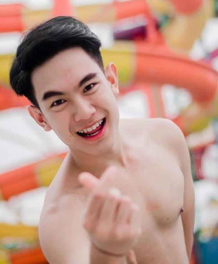 กรุบกริบ ครองโลก(&hearts;&epsilon; &hearts; )♡ 4