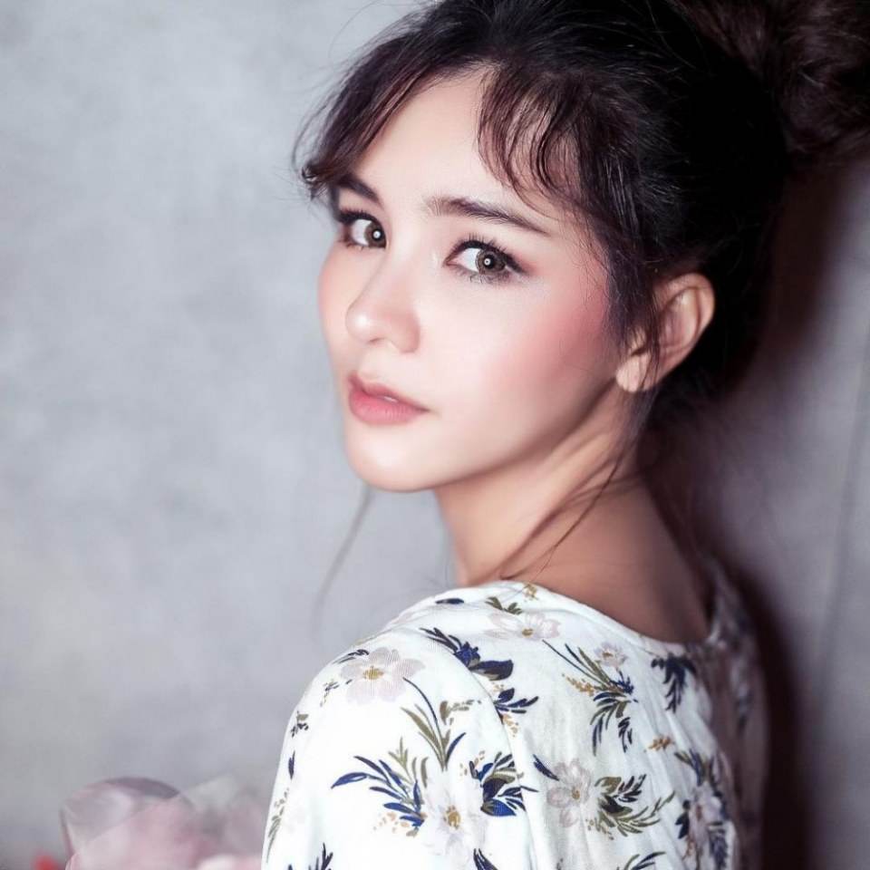ออม​ สุชา​ร์