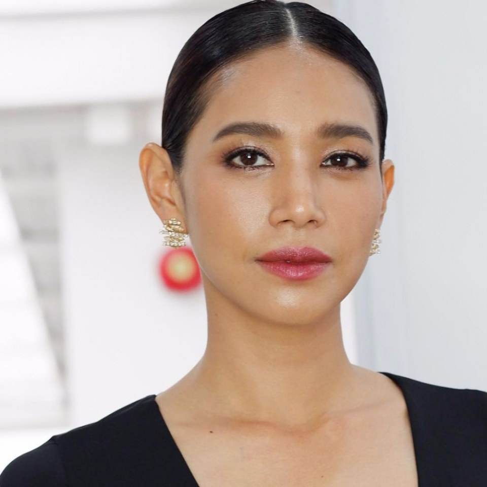 นุ่น​ ศ​ิ​ริ​พันธ์​