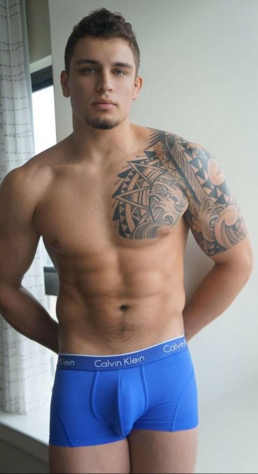 hot male 197 (18+)