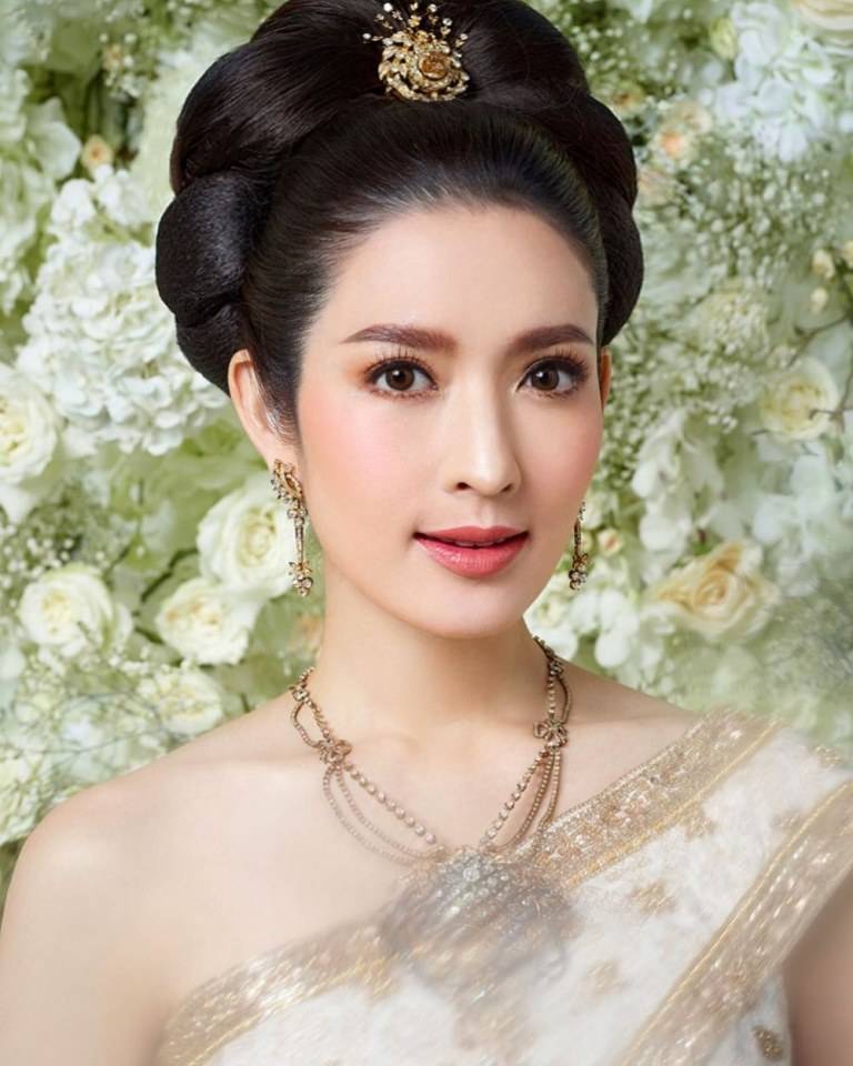 แอฟ ทักษอร
