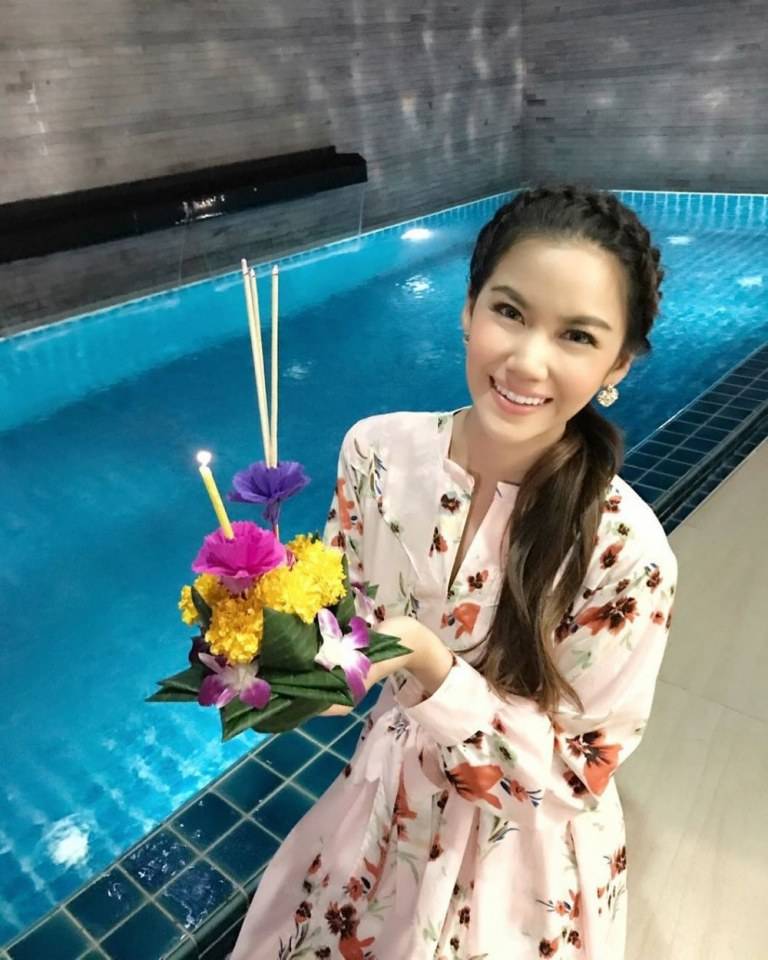 #20ดาราในควันหลง"วันลอยกระทง"