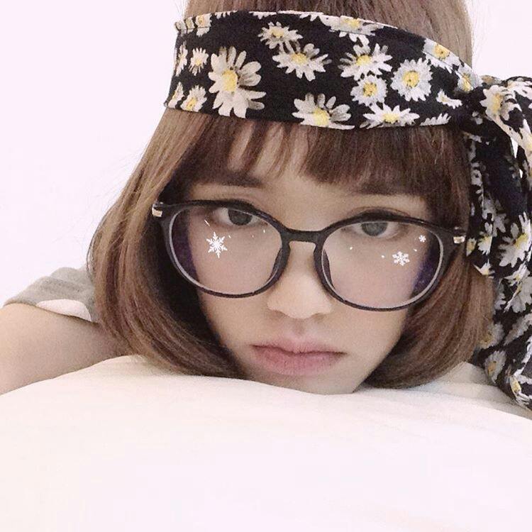#20ดาราในลุค" แว่นเนิร์ด"คนไหนโดนใจคุณ