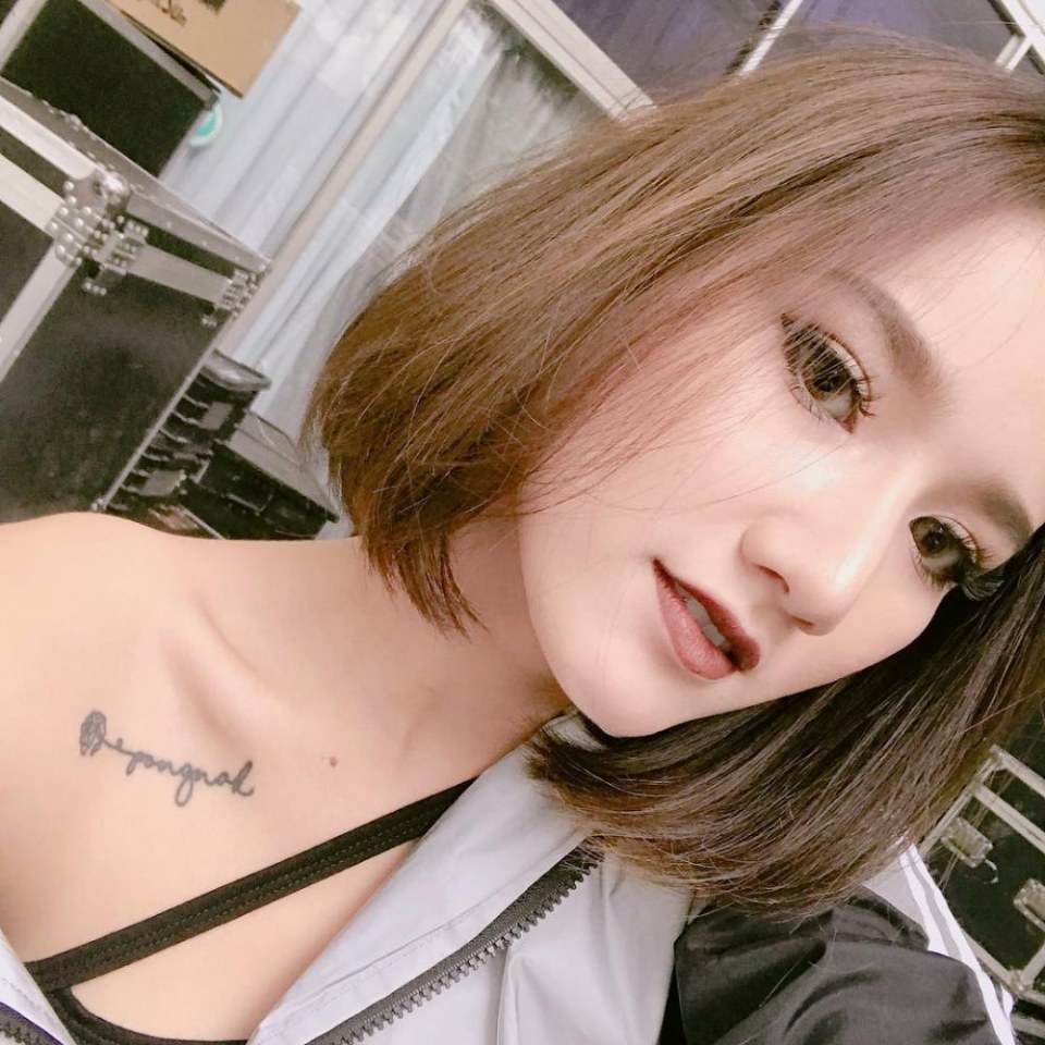 รุ้ง ชนัญญา