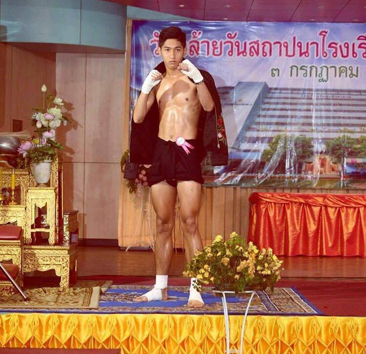 กรุบกริบ ครองโลก(&hearts;&epsilon; &hearts; )♡ 18