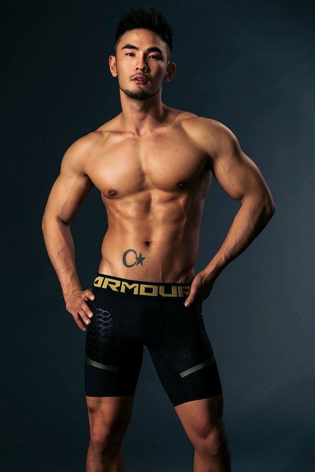 Hot guy in underwear 272