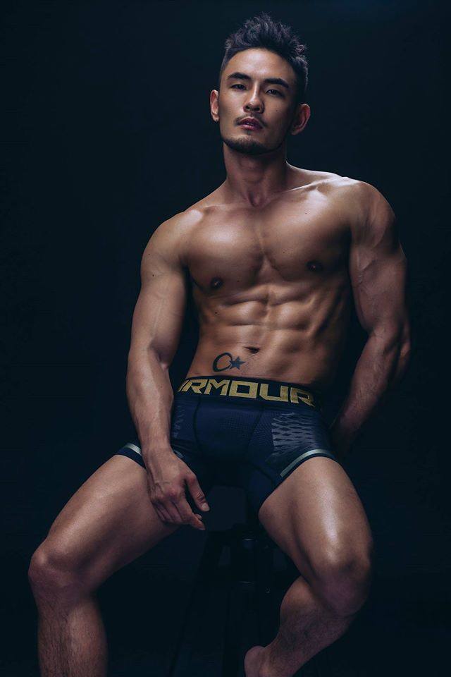 Hot guy in underwear 272