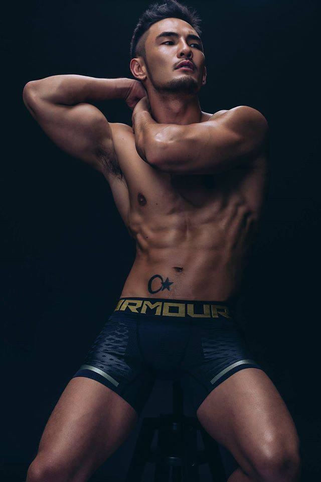 Hot guy in underwear 272