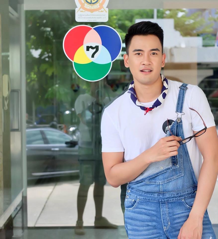 นัท- ณัฐพงษ์ มีสมบูรณ์ Mister supranational Chon Buri