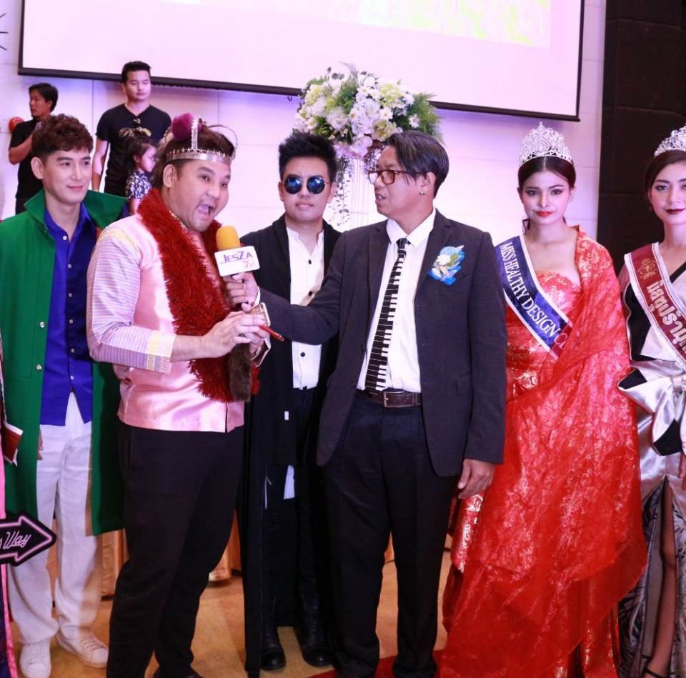 smmanager และผู้ชนะซูปร้าสี่จังหวัดเข้ารับรางวัลลูกกตัญญู saoriday