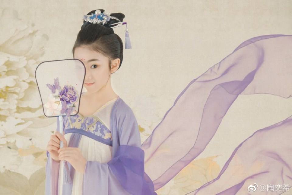 เถาอี้ซี 陶奕希